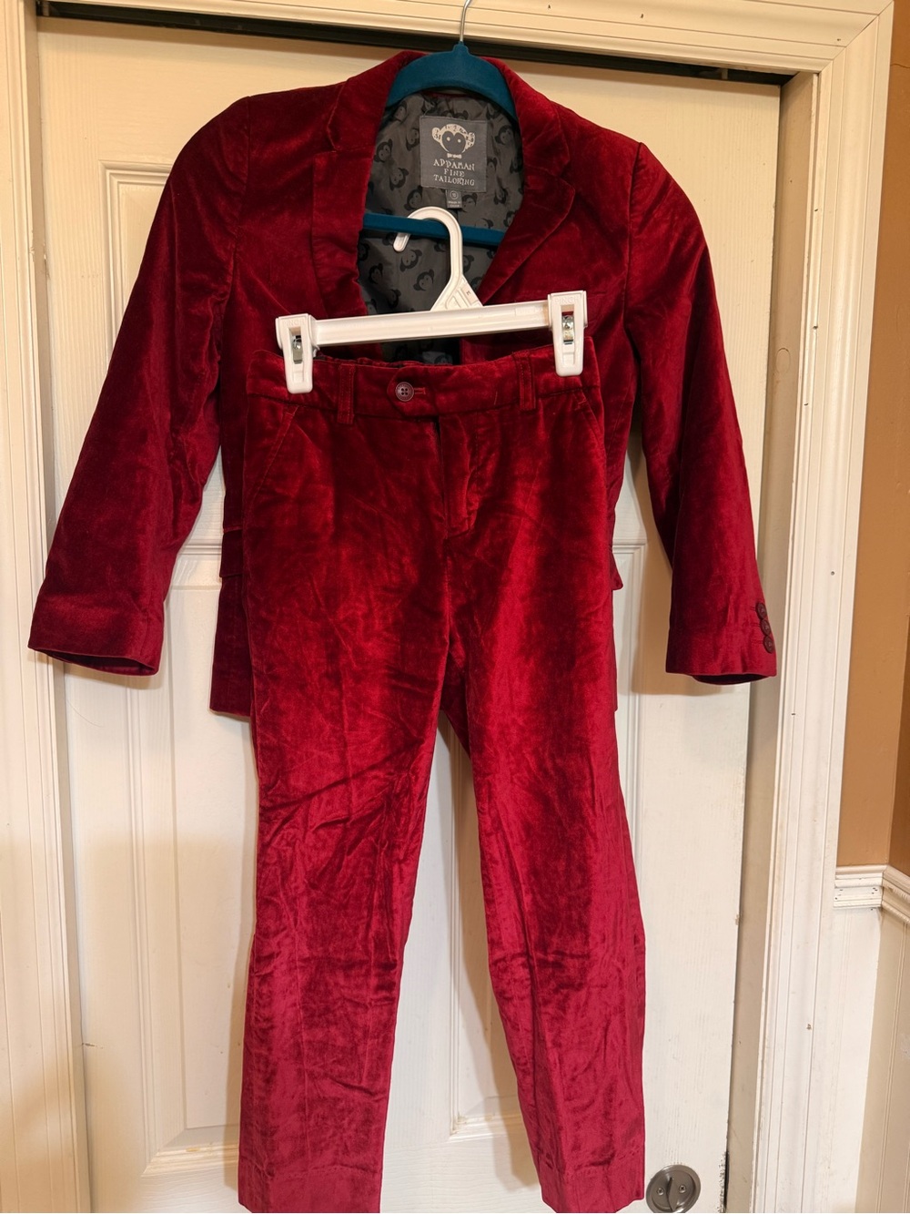 Appaman Boys Maroon Velvet 2 Piece Set Size 10
